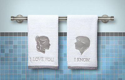 1521_sw_han_leia_hand_towels_inuse (1)