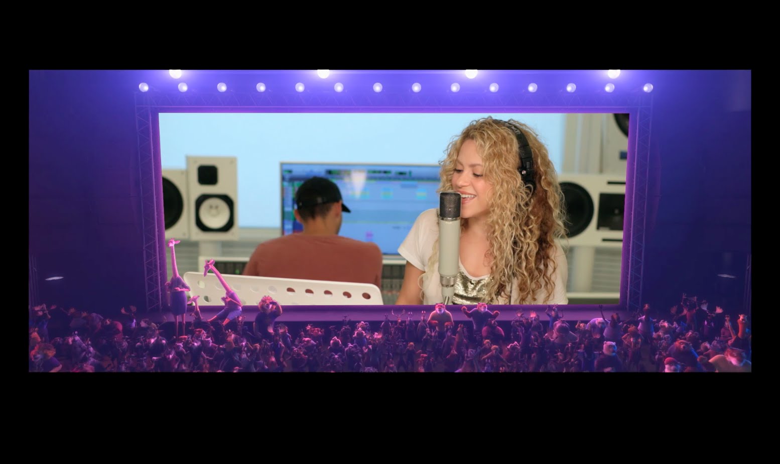 Watch Shakira's 1554 x 924