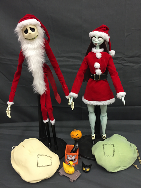 Review: NBX Santa Jack & Sally Coffin Dolls (Diamond Select