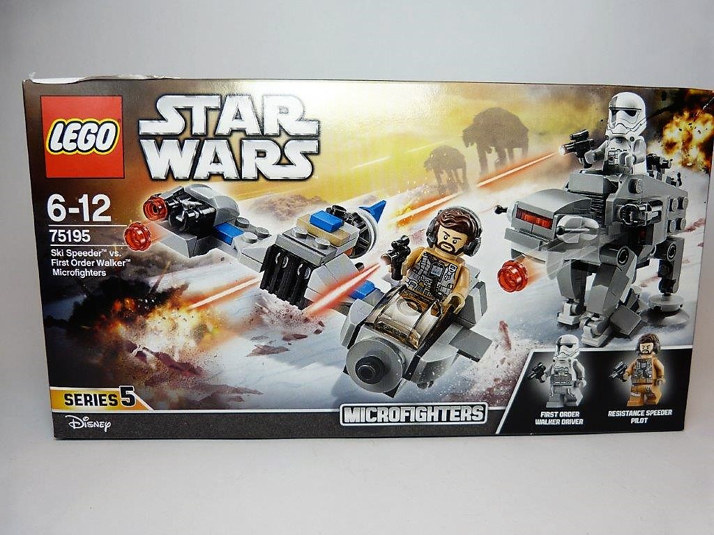 LEGO Star Wars: The Last Jedi Ski Speeder vs. First Order Walker  Microfighters 75195 Building Kit (216 Piece)