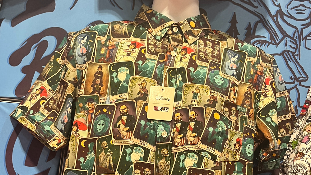 Images with captions are shown on a shirt.