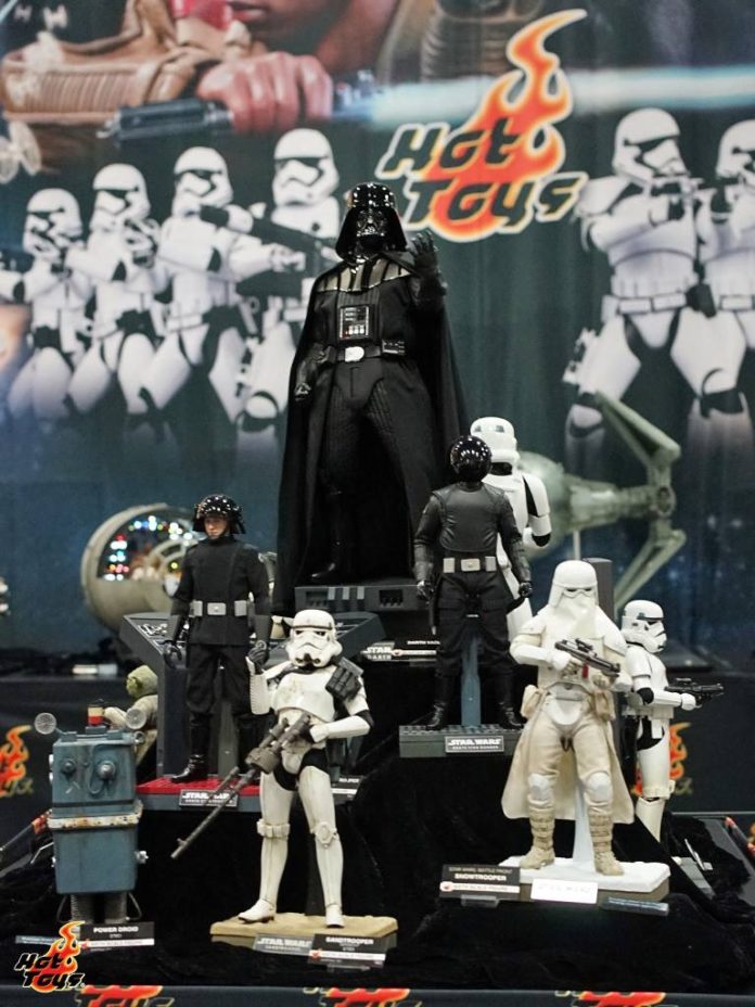 A Look At The Hot Toys SDCC Booth