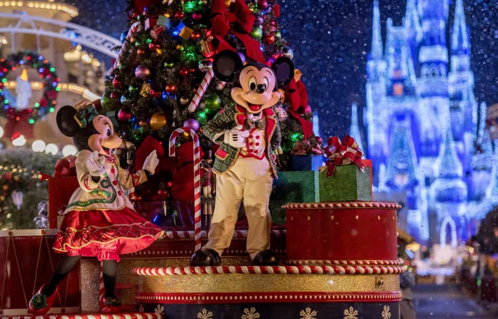 Mickey’s Very Merry Christmas Party At Walt Disney World Details ...