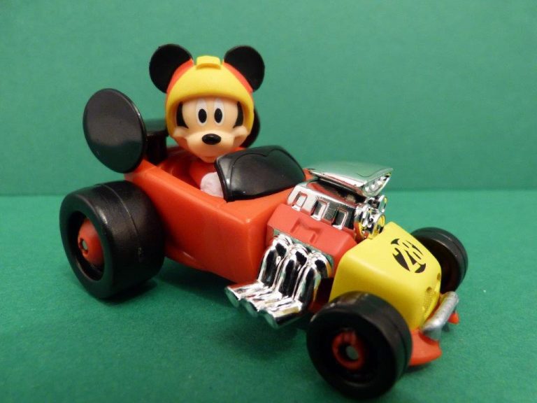 Mickey and the Roadster Racers Mini Vehicle Review – DisKingdom.com