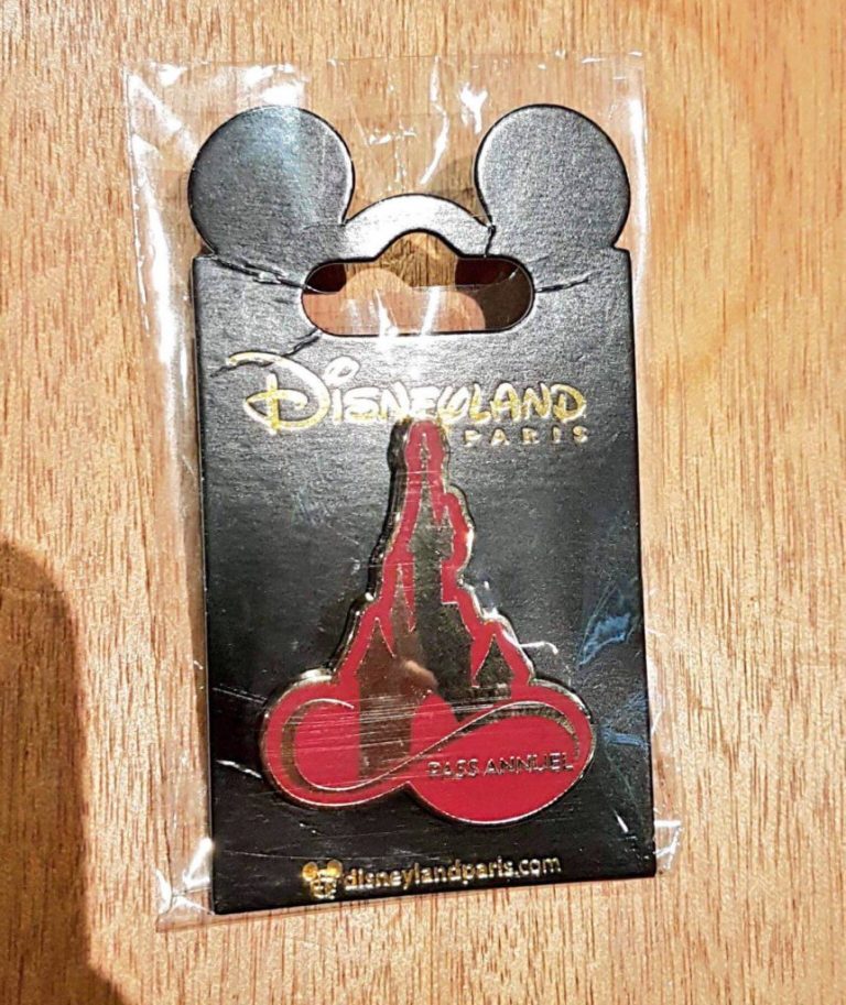 Disneyland Paris Annual Pass Merchandise Revealed – DisKingdom.com